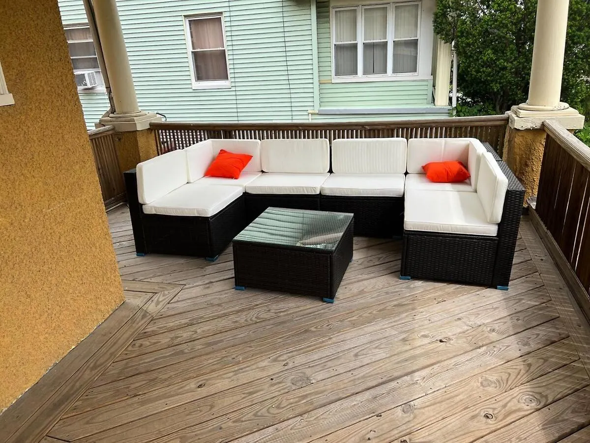 The Grand Parkway Is A Unique Getaway With Charm! Villa East Orange Holiday home